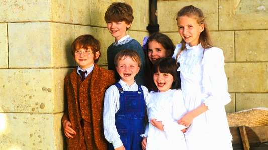 Nanny McPhee - Backdrops