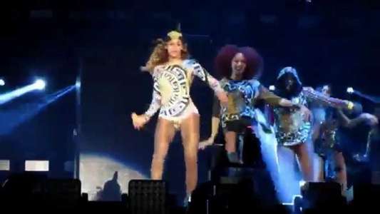 On the Run Tour: Beyoncé and Jay Z - Backdrop