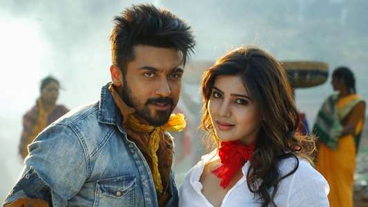 Anjaan - Backdrop