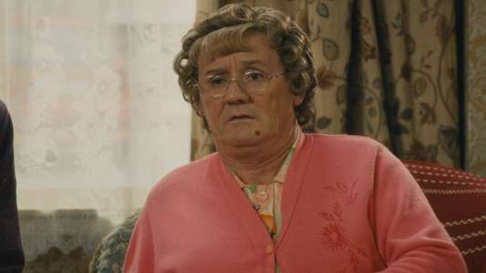 Mrs. Brown's Boys D'Movie - Backdrop