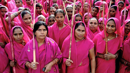 Gulaab Gang - Backdrop