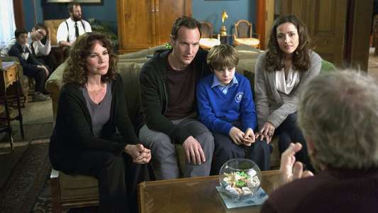 Insidious: Chapter 2 - Backdrop