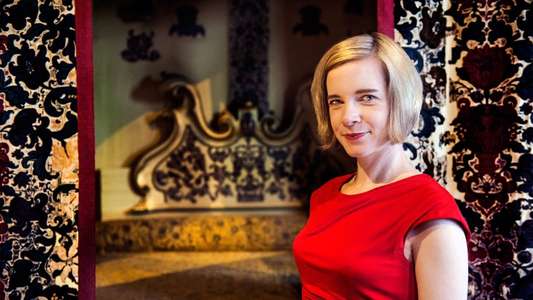 Tales from the Royal Bedchamber - Backdrop