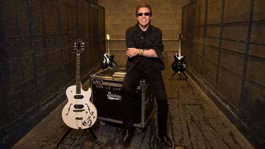 George Thorogood & the Destroyers - Live at Montreux - Backdrop