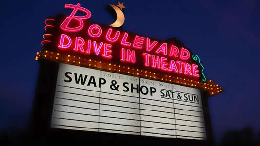 Going Attractions: The Definitive Story of the American Drive-in Movie - Backdrop