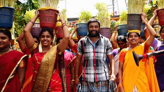 Kutti Puli - Backdrop