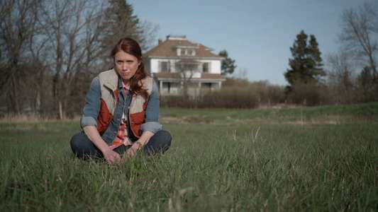 Haunting Melissa - Backdrop
