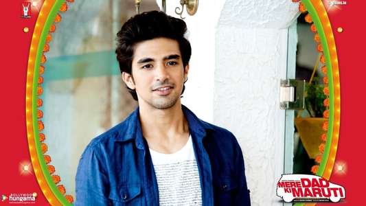 Mere Dad Ki Maruti - Backdrop