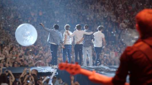 One Direction: This Is Us - Backdrop