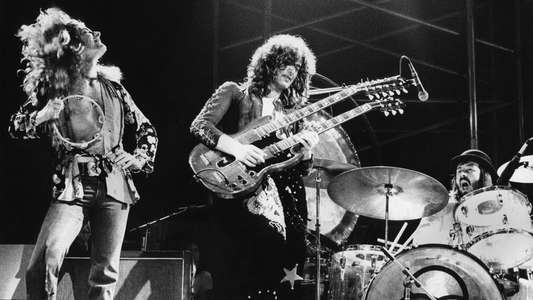 Jimmy Page and Robert Plant: Live at Irvine Meadows - Backdrop