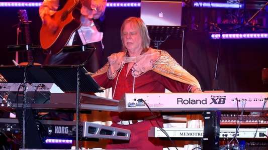 Rick Wakeman - The Six Wives Of Henry VIII - Backdrop