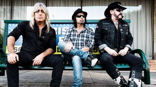 Motörhead: The Wörld Is Ours Vol 2 Anyplace Crazy as Anywhere Else - Backdrop