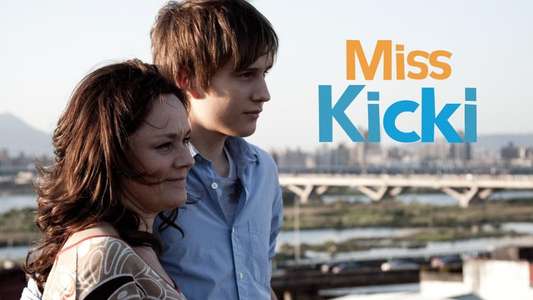 Miss Kicki - Backdrop