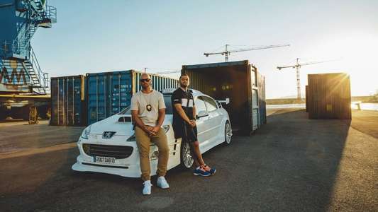 Taxi 5 - Backdrop