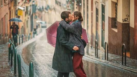 Love at First Kiss - Backdrop