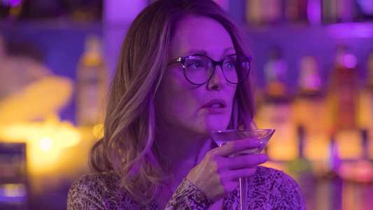 Gloria Bell - Backdrop