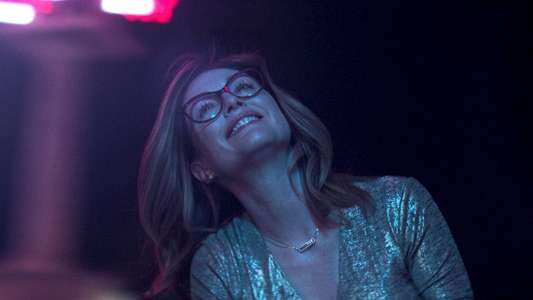 Gloria Bell - Backdrop