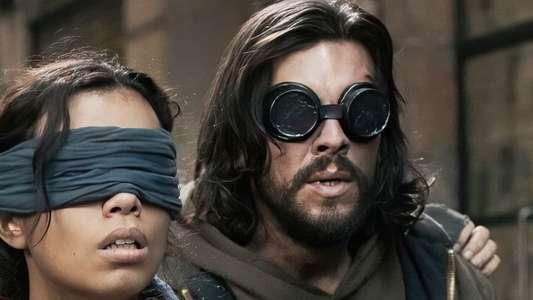 Bird Box Barcelona - Backdrop