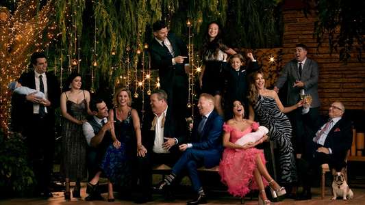 Modern Family - Backdrops