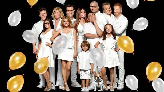 Modern Family - Backdrops