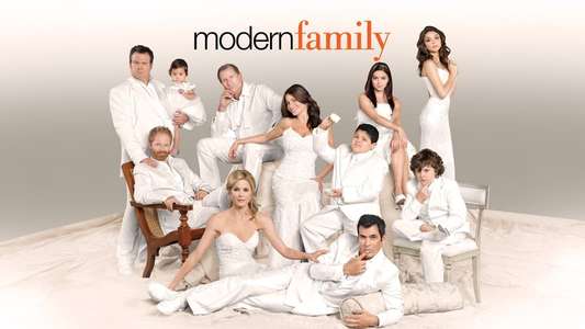 Modern Family - Backdrops