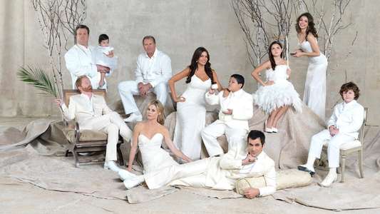 Modern Family - Backdrops