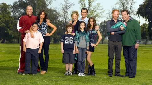 Modern Family - Backdrops