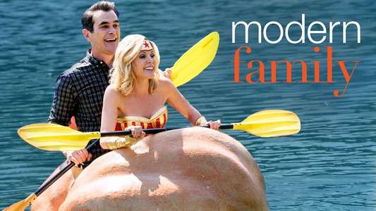 Modern Family - Backdrops
