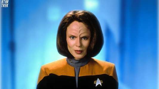 Star Trek: Voyager - Backdrop