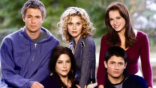 One Tree Hill - Backdrops