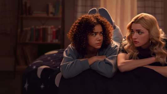 Ginny And Georgia - Backdrops