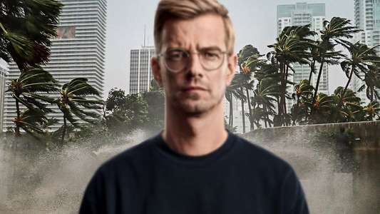 Joko Winterscheidt Presents: The World's Most Dangerous Show - Backdrops