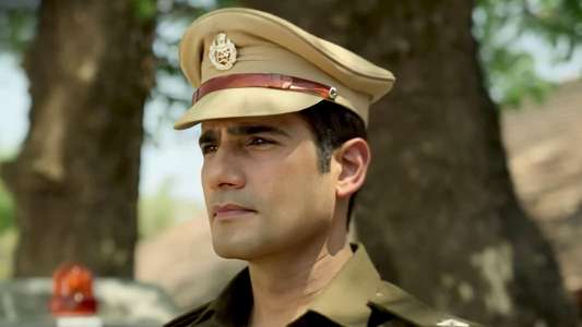 Khakee: The Bengal Chapter - Backdrops