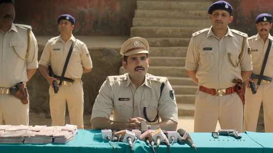 Khakee: The Bengal Chapter - Backdrops