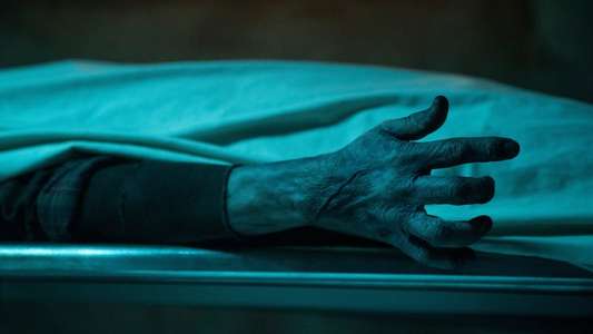 Guillermo Del Toro Presents 10 After Midnight - Backdrops