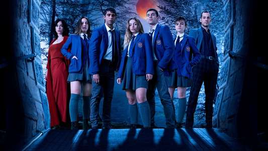The Boarding School: Las Cumbres - Backdrops