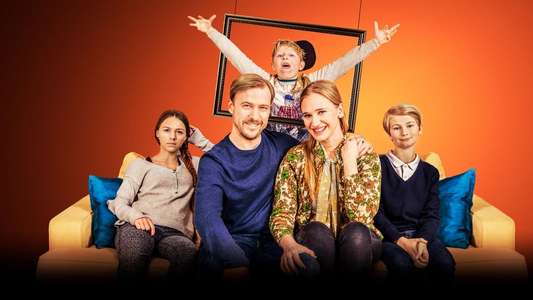 Bonus Family - Backdrop