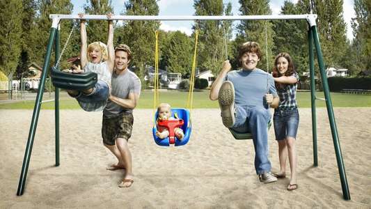 Raising Hope - Backdrops