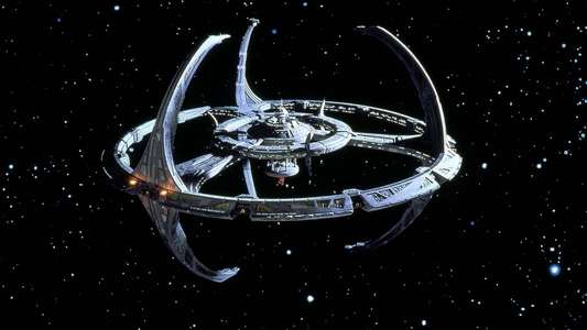 Star Trek: Deep Space Nine - Backdrop
