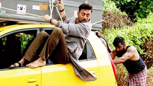 Karwaan - Backdrop