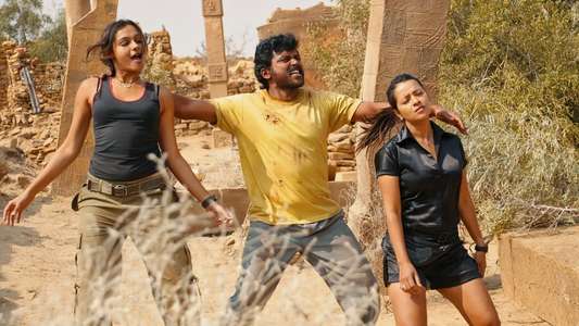Ayirathil Oruvan - Backdrop