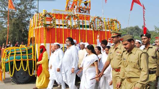 Road to Sangam - Backdrops
