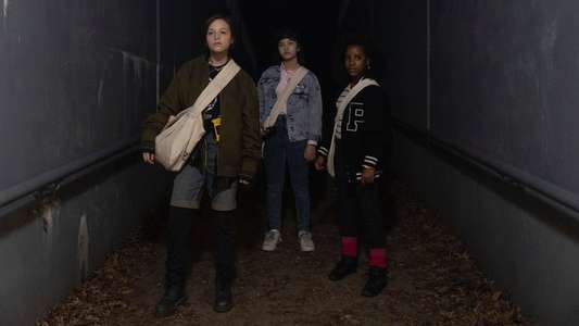 Paper Girls - Backdrops
