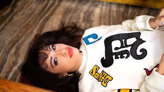 Selena: The Series - Backdrops