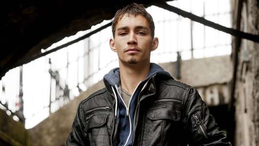 Love/Hate - Backdrop