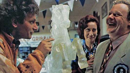 Round the Twist - Backdrop