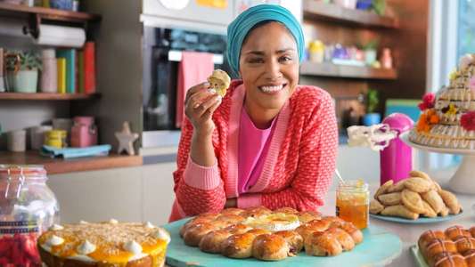 Nadiya Bakes - Backdrops