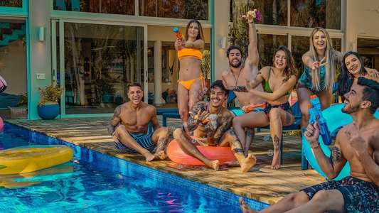 Wild and Free: Florianópolis - Backdrops