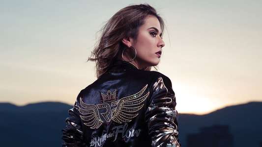 The Queen of Flow - Backdrops