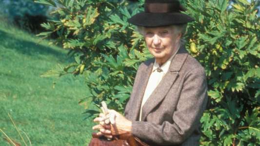 Miss Marple: At Bertram's Hotel - Backdrop